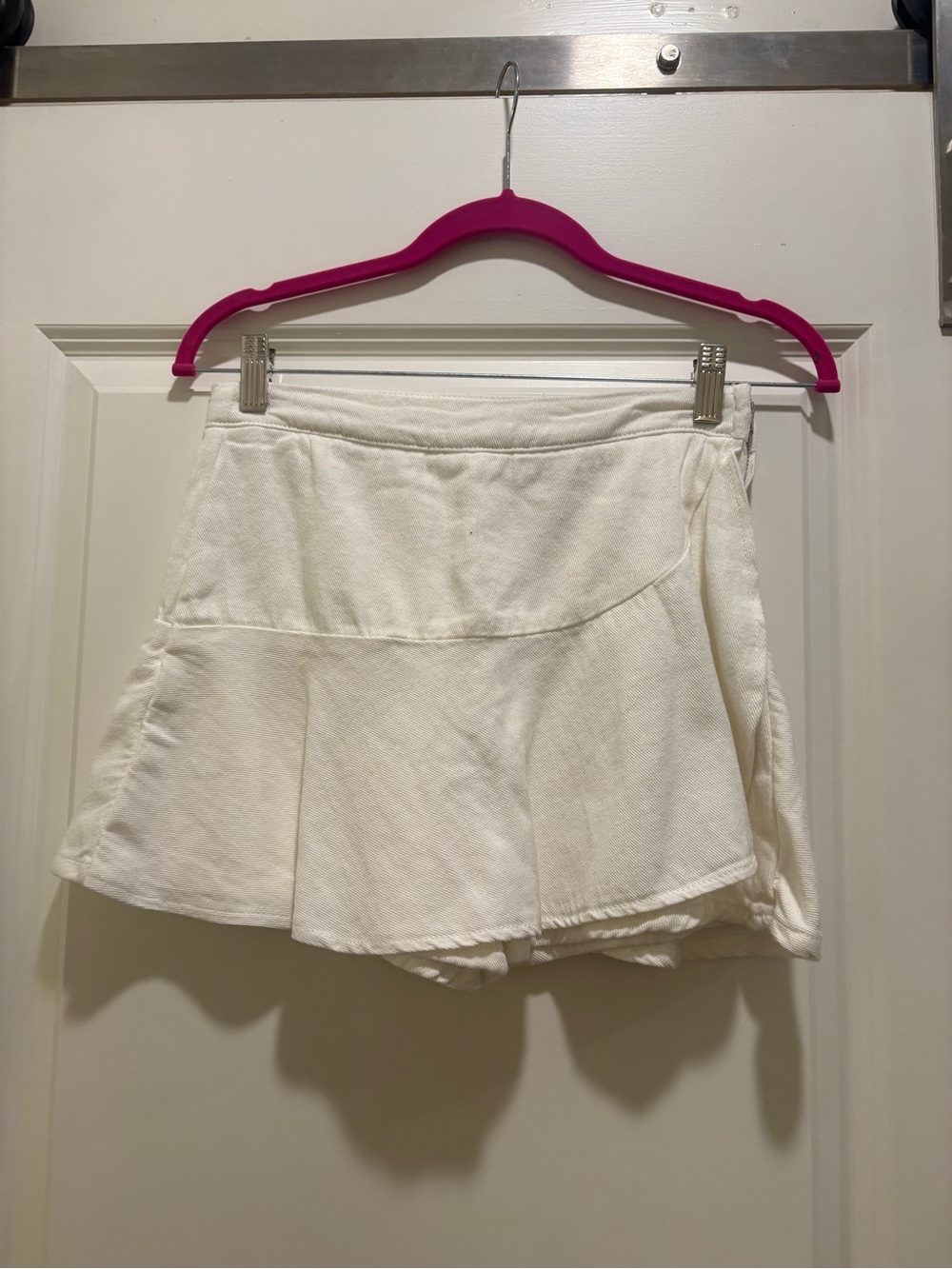 Kendall Lane White Flared Mini Skort